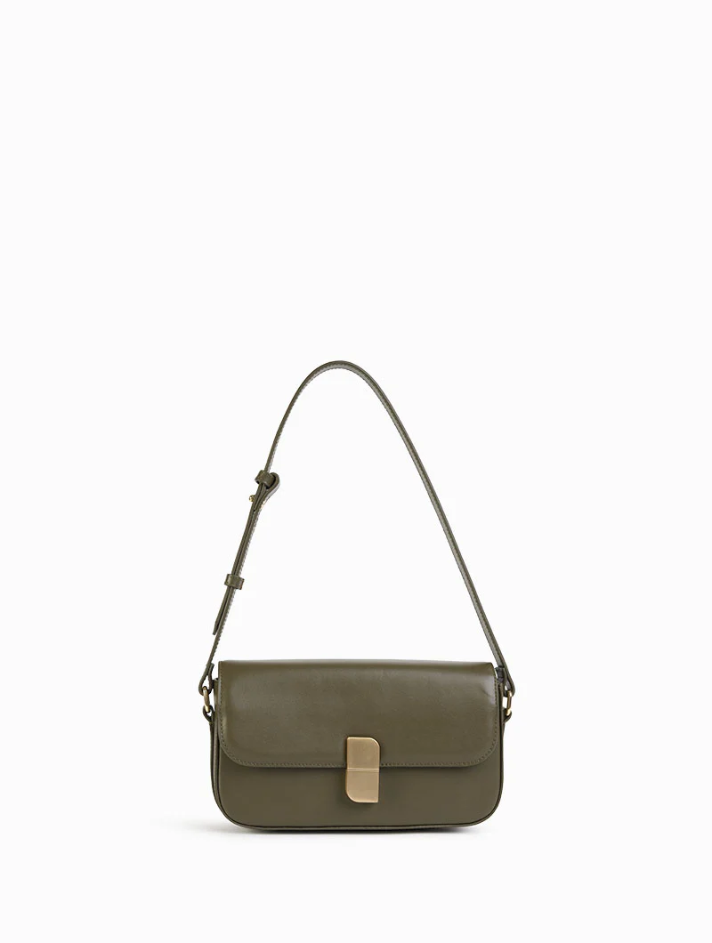 Alice Small - Image 25