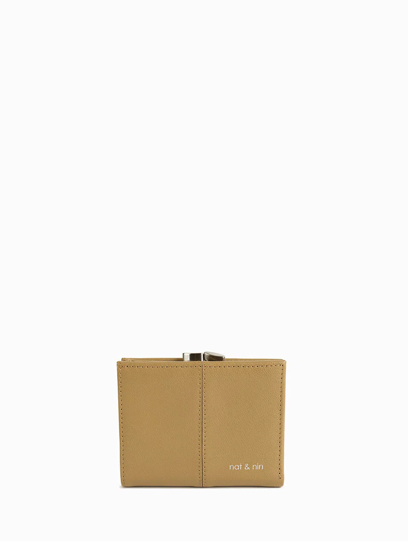 Jada - Image 17