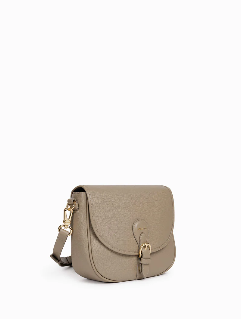 Olivia - Image 3