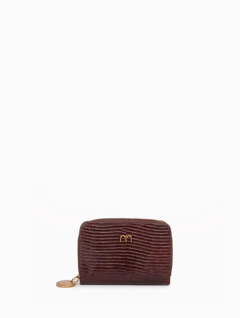 Pia - Image 25