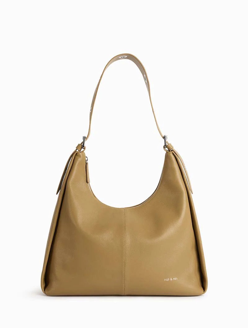 Tina - Image 15