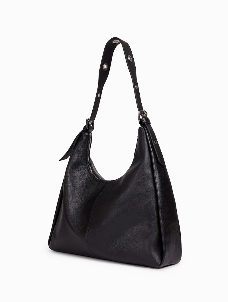 Tina - Image 6