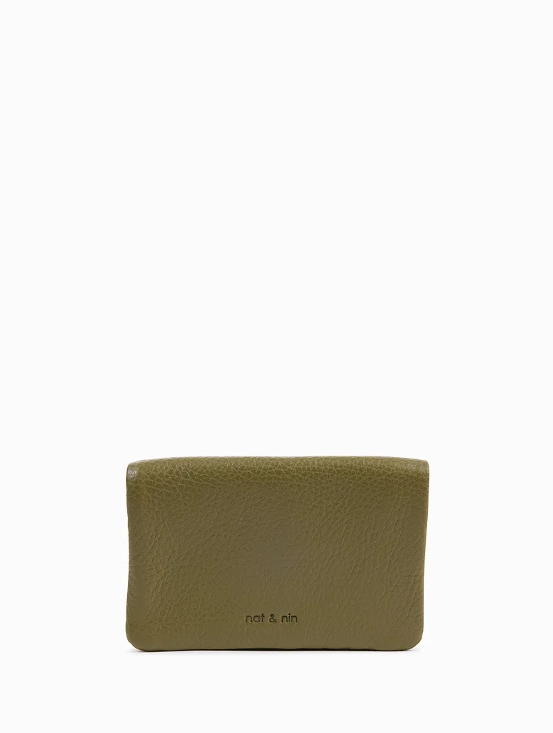 Winnie - Image 17